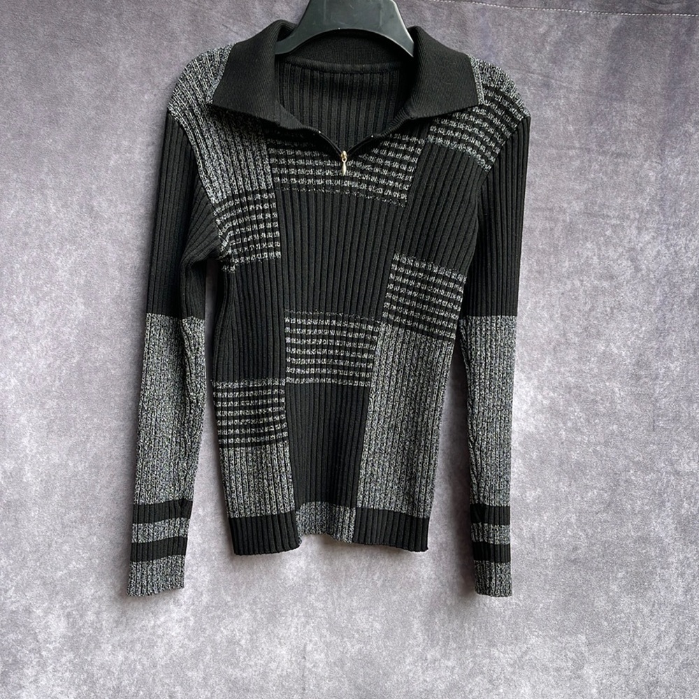 Women's sweater